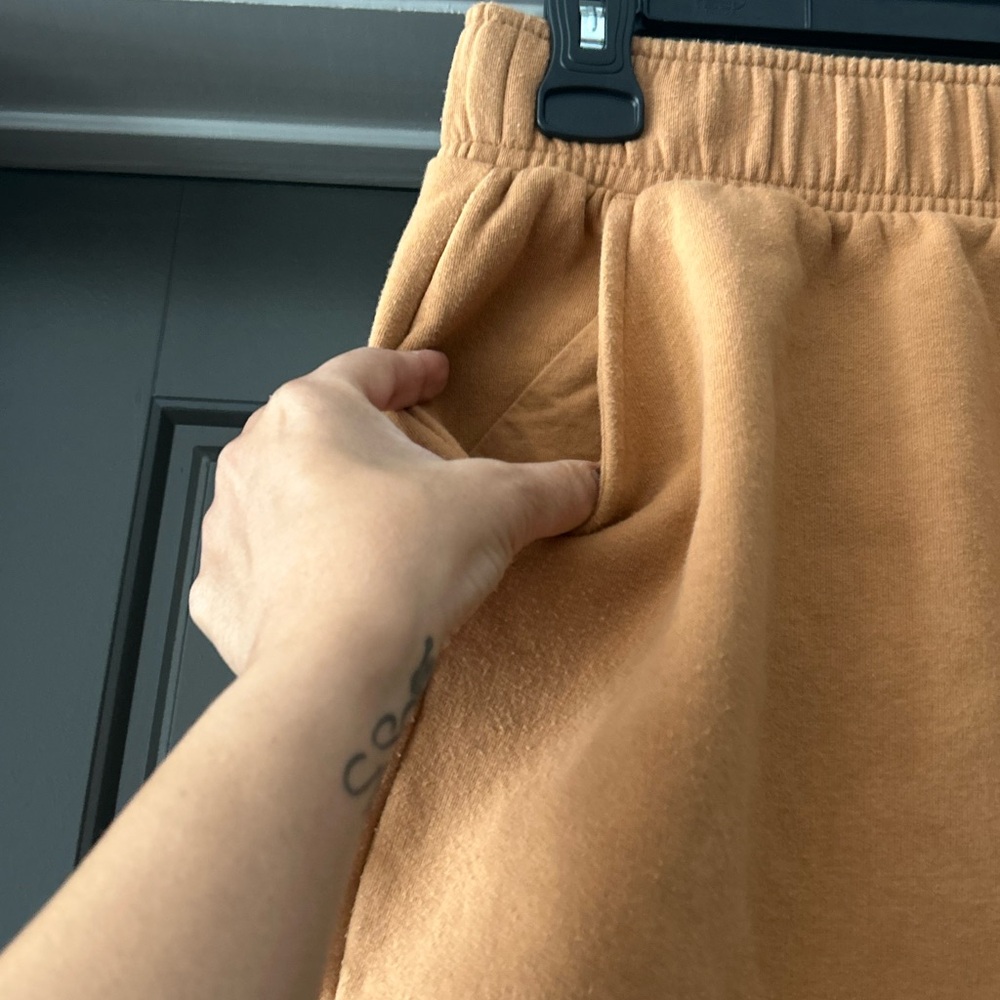 Wild Fable Rust Top - Picture 6 of 7